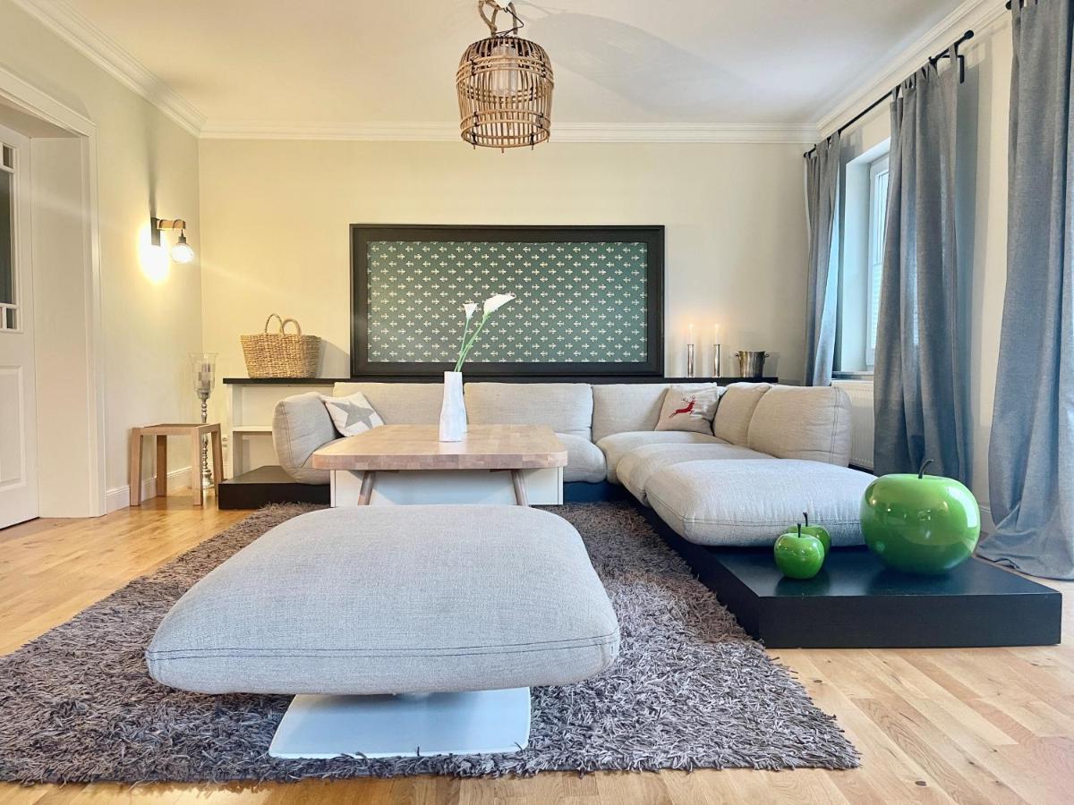 Landhaus Am Wald Mit Garten Mit 1 Schlafnische Und 1 Schlafzimmer Аурих Екстериор снимка